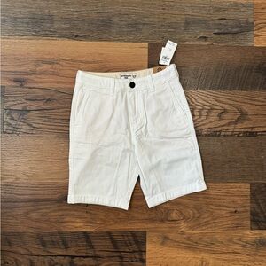 🌟Abercrombie Kids White Shorts🌟